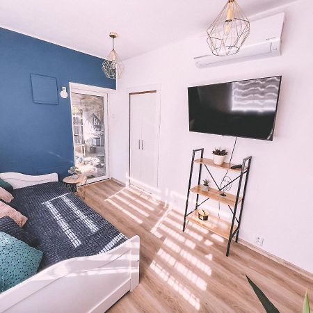 Unicorn Hrensko Apartamento Exterior foto