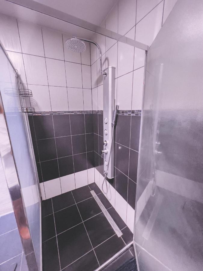 Unicorn Hrensko Apartamento Exterior foto