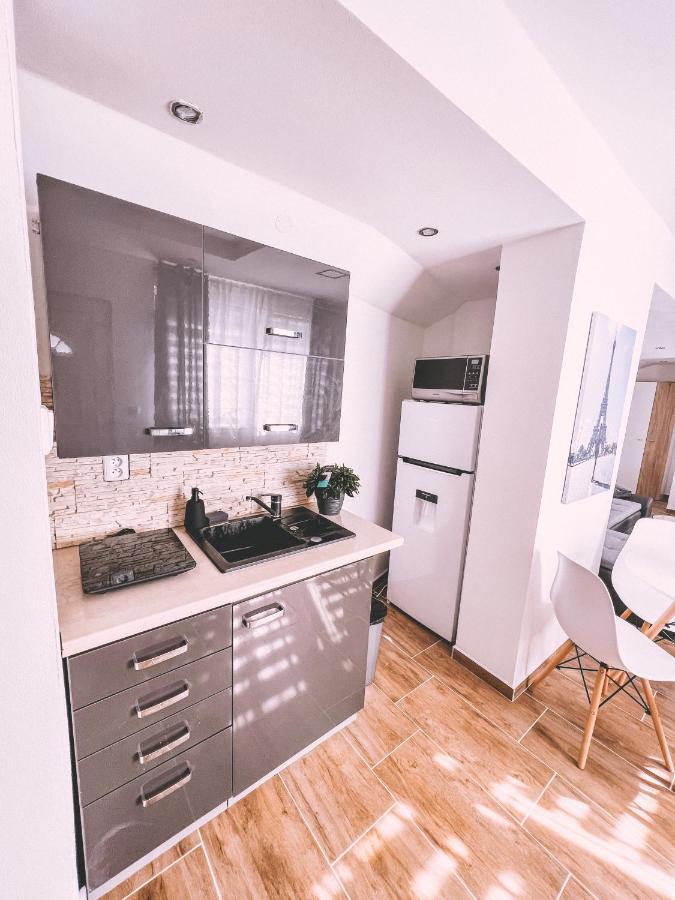 Unicorn Hrensko Apartamento Exterior foto