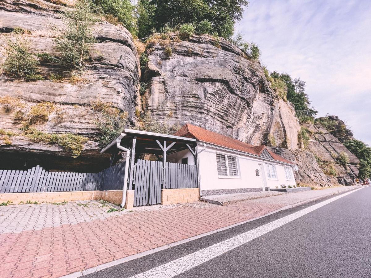 Unicorn Hrensko Apartamento Exterior foto